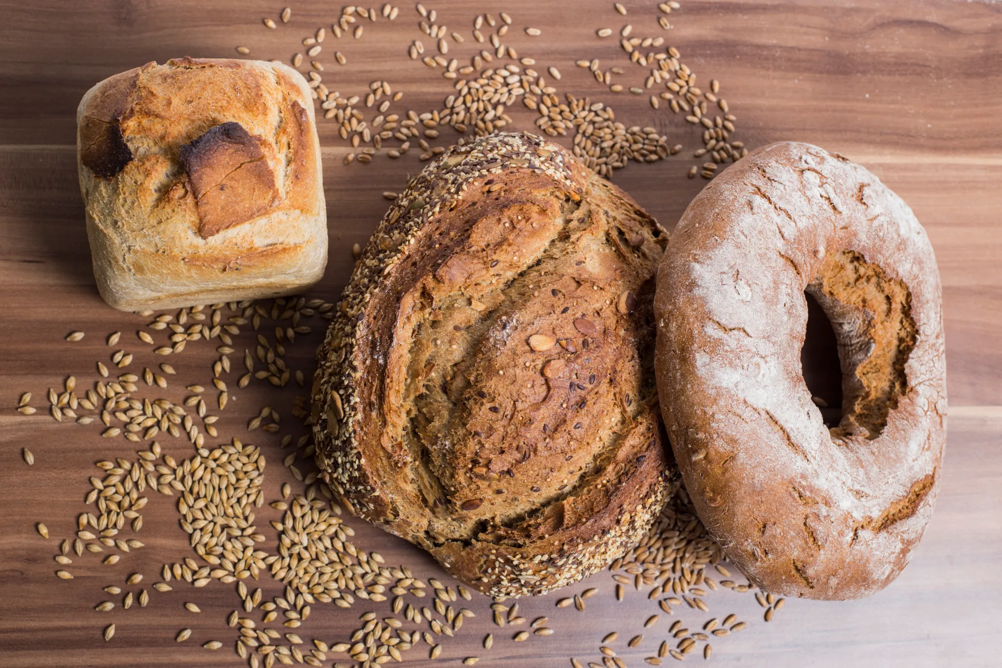 Brote mit Zutaten aus der Region